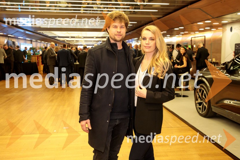  ... ;  Ana Soklič, pevkaPodelitev 57. Nagrad GZS za izjemne gospodarske in podjetniške dosežke