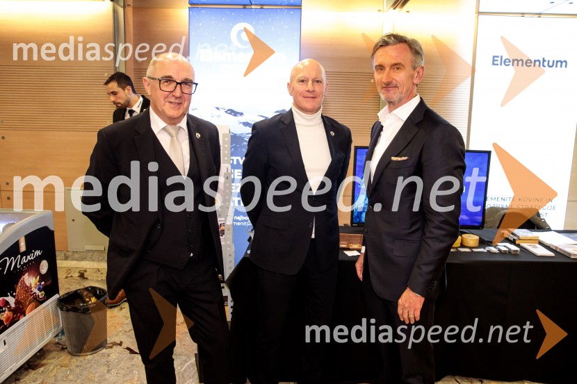  ... ;  ... ;  Marko  Lukić, lastnik in direktor družbe Lumar IGPodelitev 57. Nagrad GZS za izjemne gospodarske in podjetniške dosežke