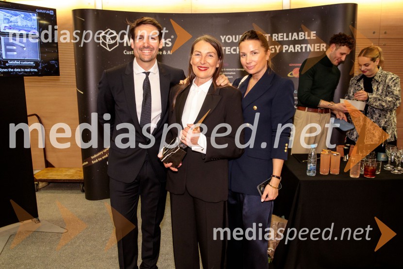  ... ;  Estera Brajak, Medius;  ... Podelitev 57. Nagrad GZS za izjemne gospodarske in podjetniške dosežke