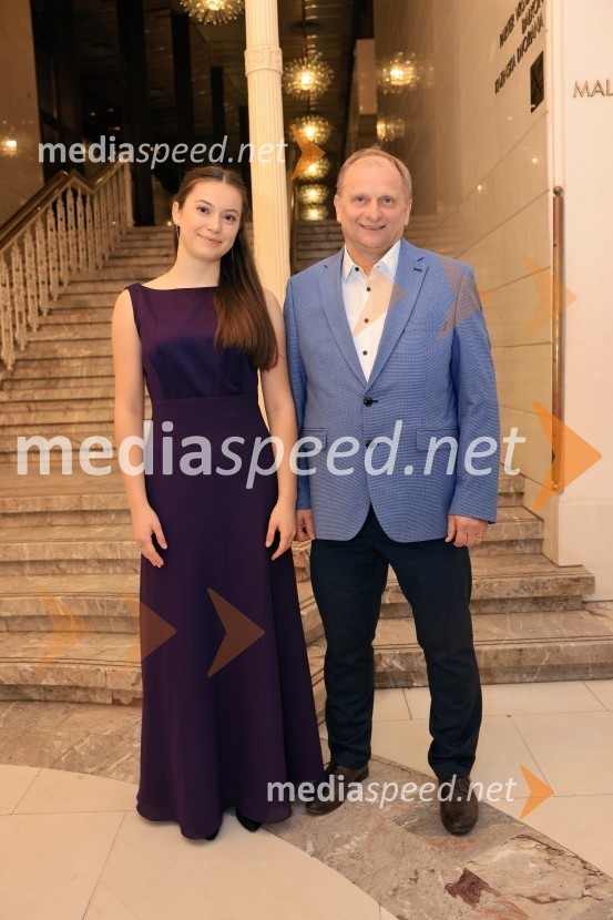 Managerski kulturni večer