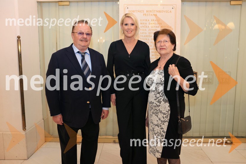  ... ;  Petra Juvančič, izvršna direktorica, Združenje Manager;  Irena Pavlinjek, Roto d.o.o.Managerski kulturni večer