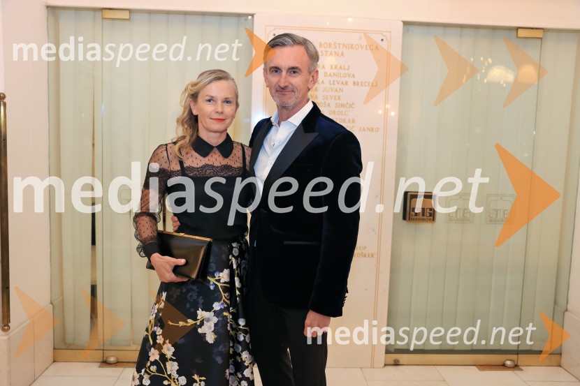  Alenka  Lukić, prof. za oblikovanje na Srednji šoli za oblikovanje MB;  Marko Lukić, lastnik in direktor družbe Lumar IGManagerski kulturni večer