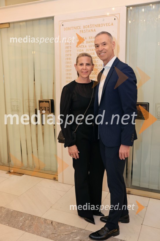  Patricia  Koren Vilčnik, marketing, Press clipping;  Boštjan Vilčnik, direktor, podjetje Press ClippingManagerski kulturni večer