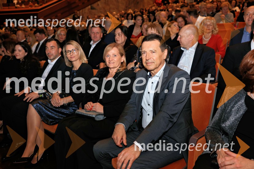 Managerski kulturni večer