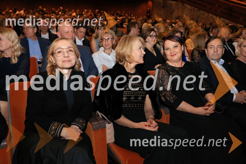 dr. Alja  Brglez, šefinja kabineta bivšega predsednika RS;  Nevenka Črešnar Pergar, lastnica in direktorica podjetja NP Consulting; mag. Sabina Sobočan, direktorica, Varis Lendava d.d.Managerski kulturni večer