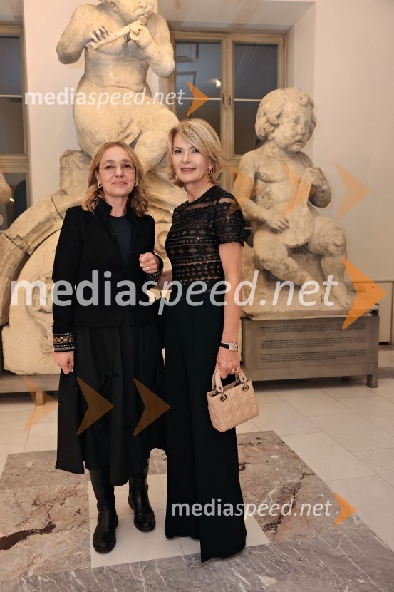 dr. Alja  Brglez, šefinja kabineta bivšega predsednika RS;  Nevenka Črešnar Pergar, lastnica in direktorica podjetja NP ConsultingManagerski kulturni večer