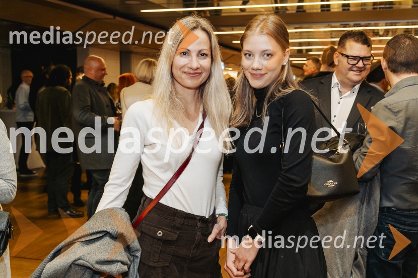  Aleksandra  Balmazović, igralka;  ... 27. Festival dokumentarnega filma, otvoritev