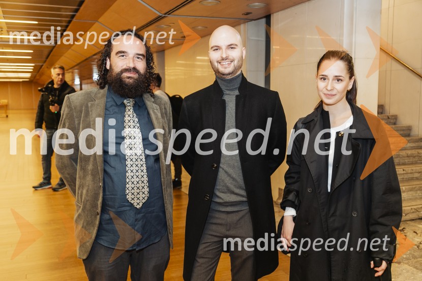   Jure Novak, generalni direktor, Cankarjev dom;  Martin Draksler, režiser;  Esma Hajdarpašić, urednica družabnih omrežij 25. FSF27. Festival dokumentarnega filma, otvoritev