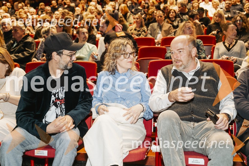  Slobodan Maksimović, režiser;  ... ;  Jiri Kuděla27. Festival dokumentarnega filma, otvoritev
