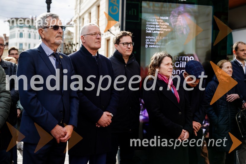  Dušan Gerlovič, predsednik UAT;  Toni   Jelovica , župan Središča ob Dravi;  Boštjan  Koritnik, podžupan Mestne občine Ljubljana, politik;  Jelka Zidarič Trstenjak, direktorica občinske uprave Občine Središče ob DraviRez vinske trte akademika dr. Antona Trstenjaka