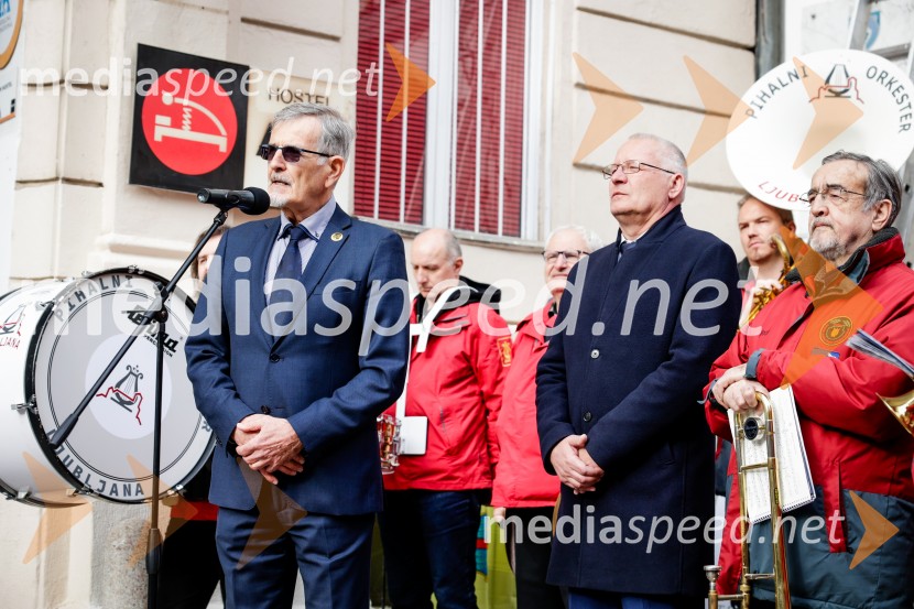  Dušan Gerlovič, predsednik UAT;  Toni   Jelovica , župan Središča ob DraviRez vinske trte akademika dr. Antona Trstenjaka
