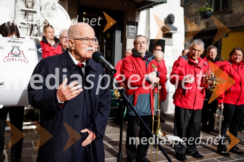 dr. Boštjan  Žikš, fizikRez vinske trte akademika dr. Antona Trstenjaka