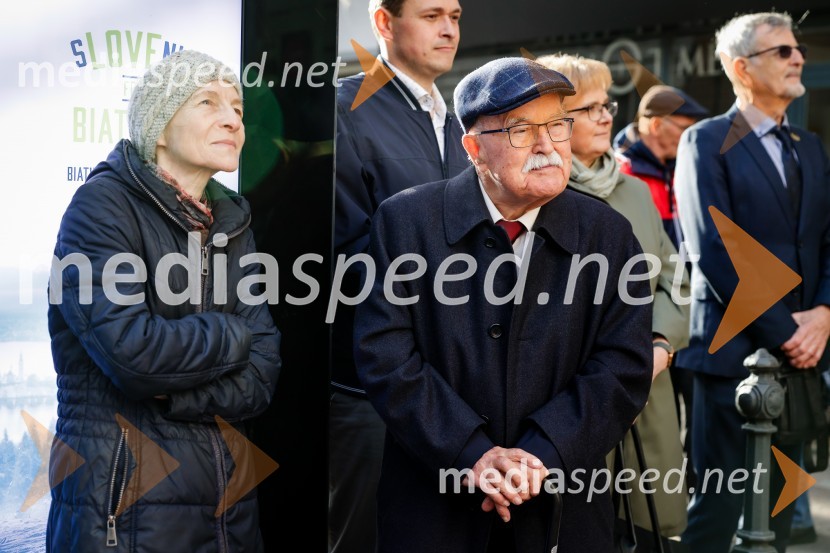  Andreja  Žele, jezikoslovka in slavistka;  Boštjan  Žekš, slovenski fizik, akademik in politikRez vinske trte akademika dr. Antona Trstenjaka