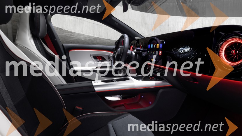 Mercedes-Benz CLA: Inteligenca, eleganca in električna prihodnost