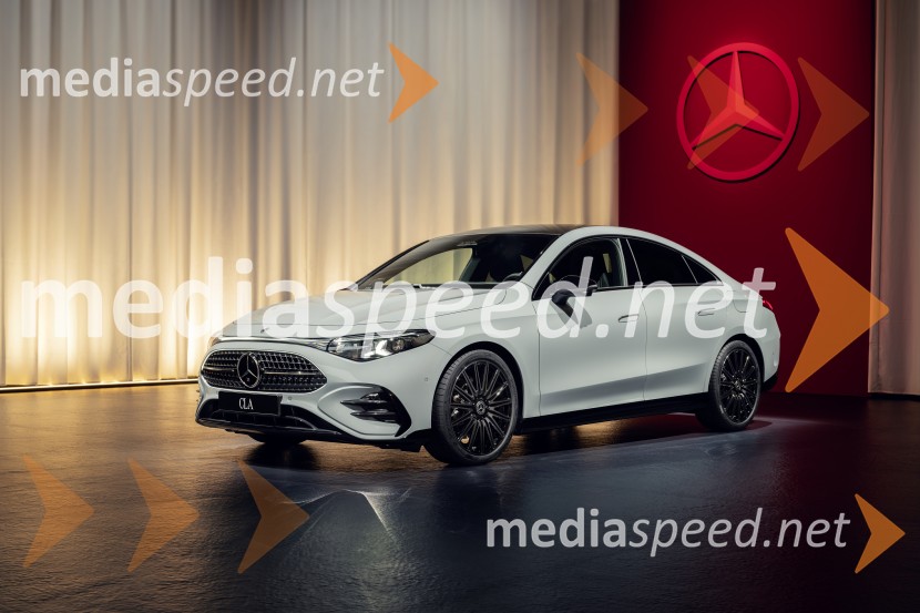 Mercedes-Benz CLA: Inteligenca, eleganca in električna prihodnost