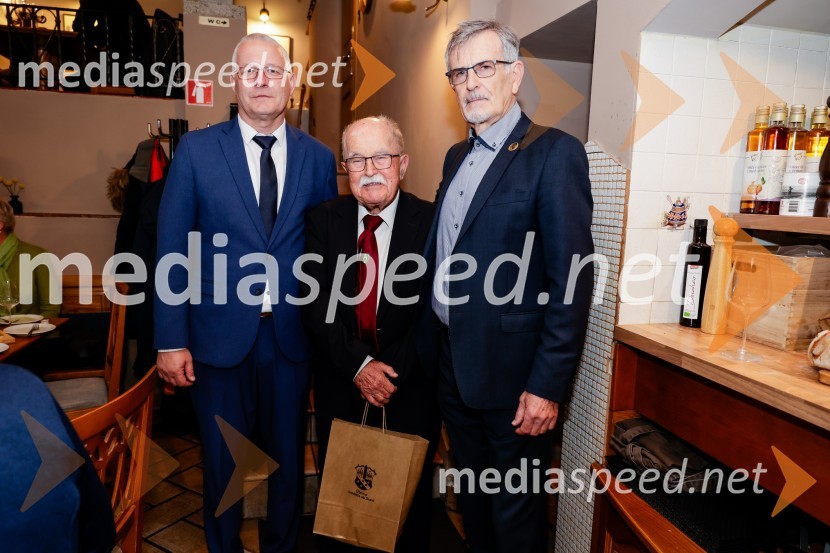  Toni   Jelovica , župan Središča ob Dravi;  Boštjan  Žekš, slovenski fizik, akademik in politik;  Dušan Gerlovič, predsednik UATRez vinske trte akademika dr. Antona Trstenjaka