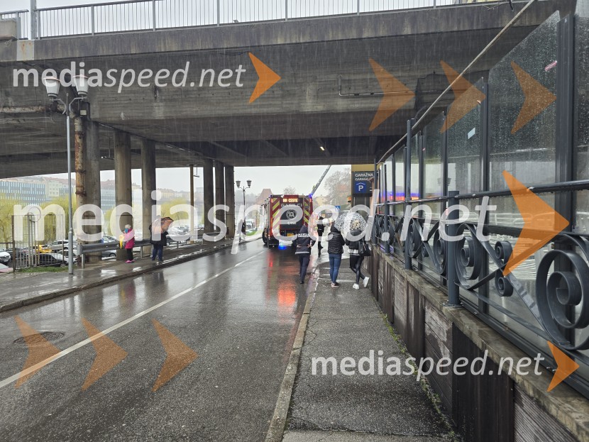 Požar na Loški cesti v Mariboru