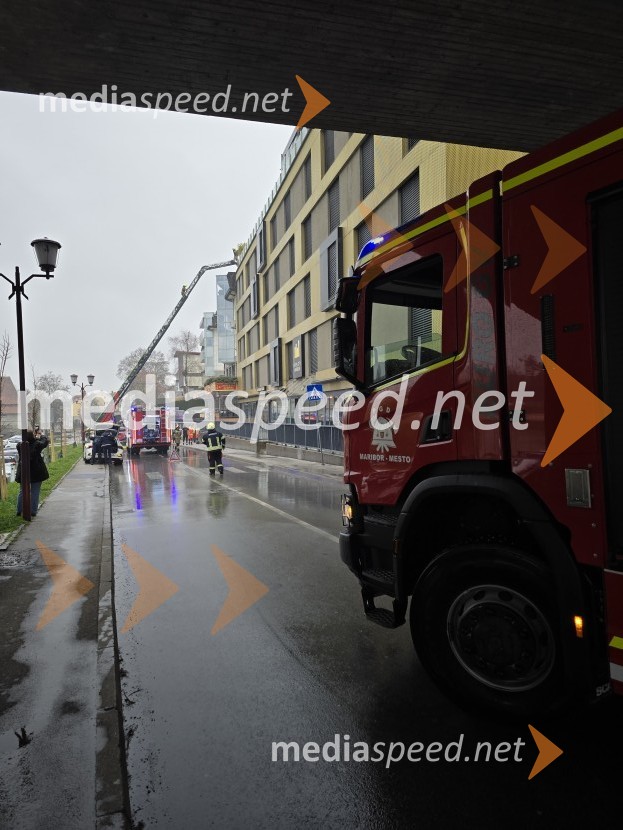 Požar na Loški cesti v Mariboru