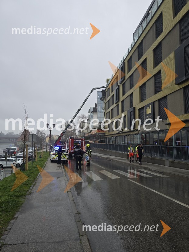 Požar na Loški cesti v Mariboru