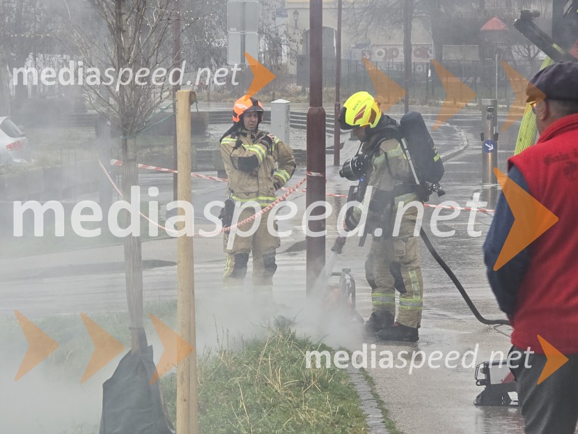 Požar na Loški cesti v Mariboru