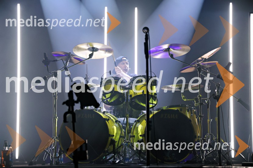  Marko Soršak-Soki, bobnar, skupina Elvis JacksonSokijev dobrodelni masterclass