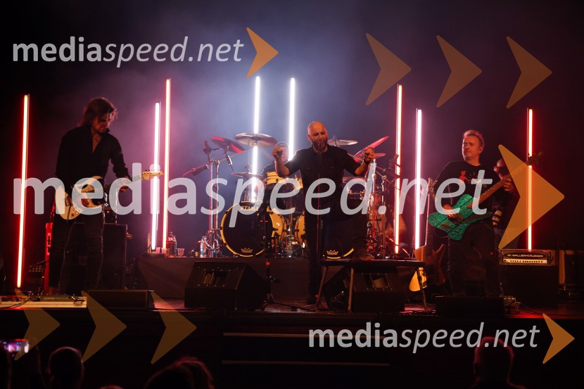  Bor Zuljan, kitarist, Šank rock;  Gregor Jančič, pevec skupine Happy Ol´McWeasel;  Jani Hace, glasbenik, SiddhartaSokijev dobrodelni masterclass