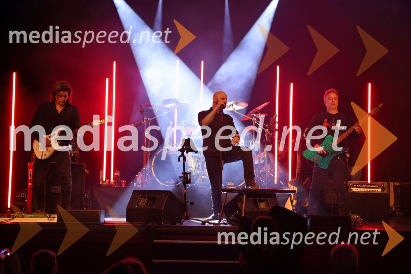  Bor Zuljan, kitarist, Šank rock;  Gregor Jančič, pevec skupine Happy Ol´McWeasel;  Jani Hace, glasbenik, SiddhartaSokijev dobrodelni masterclass