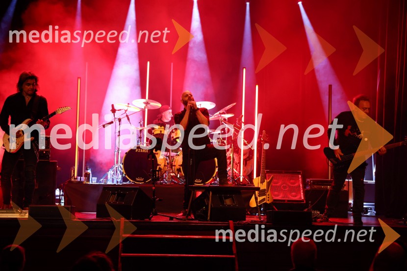  Bor Zuljan, kitarist, Šank rock;  Gregor Jančič, pevec skupine Happy Ol´McWeasel;  Jani Hace, glasbenik, SiddhartaSokijev dobrodelni masterclass