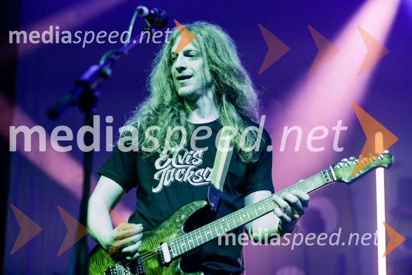  Marty  Favento, kitara, skupina Elvis JacksonPredstavitev novega albuma zasedbe Elvis Jackson