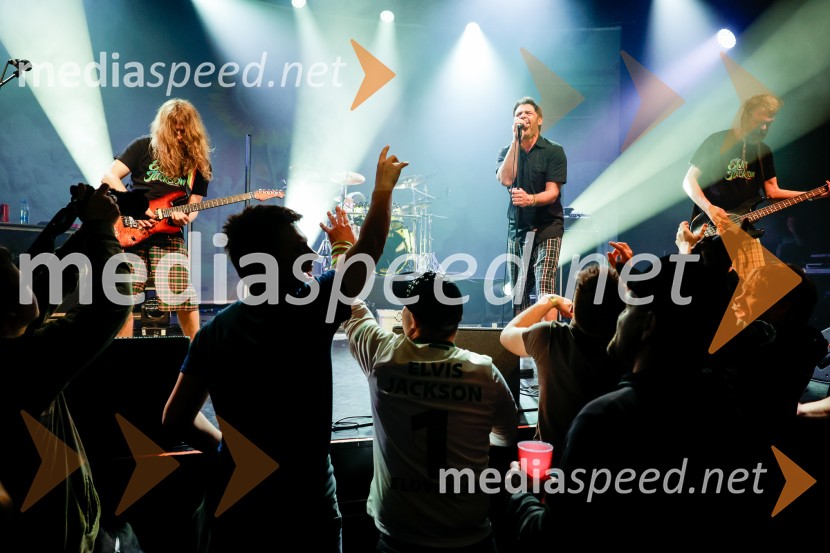  Marty  Favento, kitara, skupina Elvis Jackson;  David  Kovšca – Buda, pevec skupine Elvis Jackson;  Erik Makuc-Slavc, bas kitara, skupina Elvis JacksonPredstavitev novega albuma zasedbe Elvis Jackson