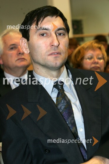 Izred. prof. dr. Srečko GlodežUniverza v Mariboru, promocija doktorjev znanosti