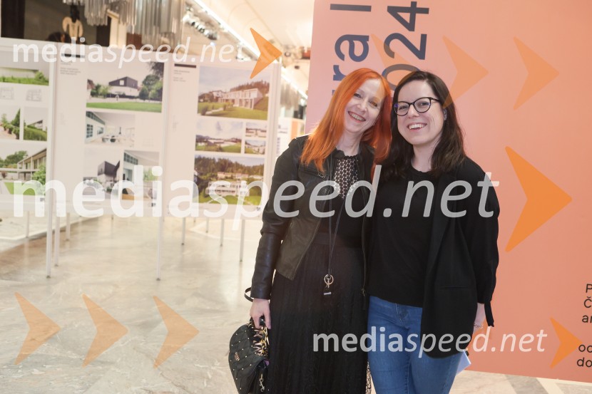  Zvezdana Lazar, Cankarjev dom;  Medeja  Medved, Cankarjev domBaletna mojstrovina UKIYO-E na odru Cankarjevega doma