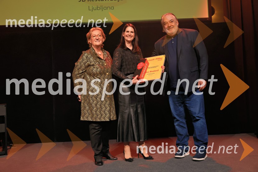  Mira Šemić, direktorica, Gault&Millau Slovenija;  Nina Bratovž, sommelierka JB restavracija;  Slobodan Boba ŽivojinovićGAULT&MILLAU podelil nagrade za leto 2025