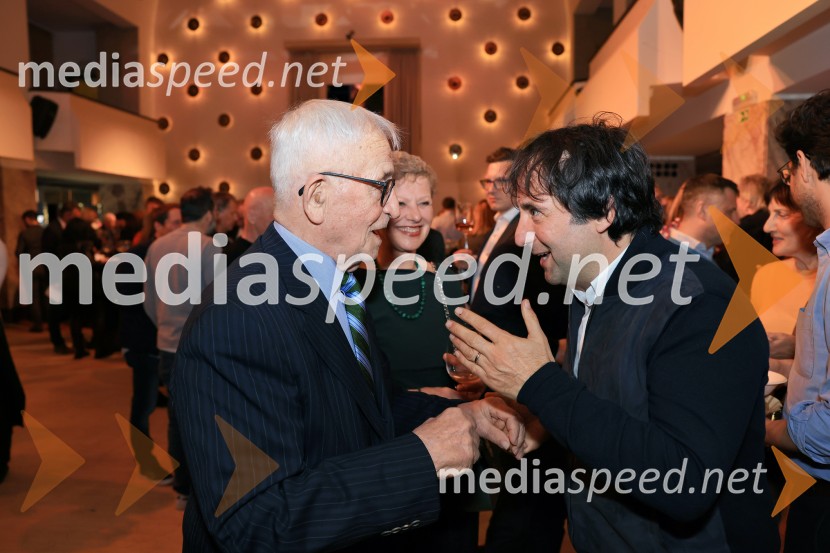 dr. Peter  Čeferin, pravnik, pisatelj;  Tomaž Kavčič, kuharski mojster, Pri Lojzetu, Zemono, podpredsednik BASSGAULT&MILLAU podelil nagrade za leto 2025