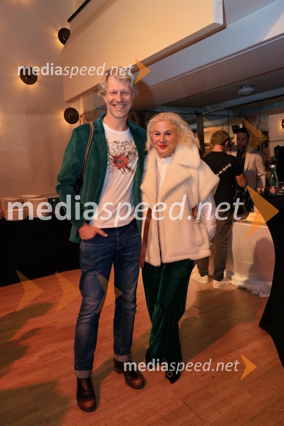  ... ;  Ana Roš Stojan, kuharska mojstrica in najboljša chefinja na svetu po izboru akademije The World's 50 Best Restaurants ter direktorica Hiše FrankoGAULT&MILLAU podelil nagrade za leto 2025