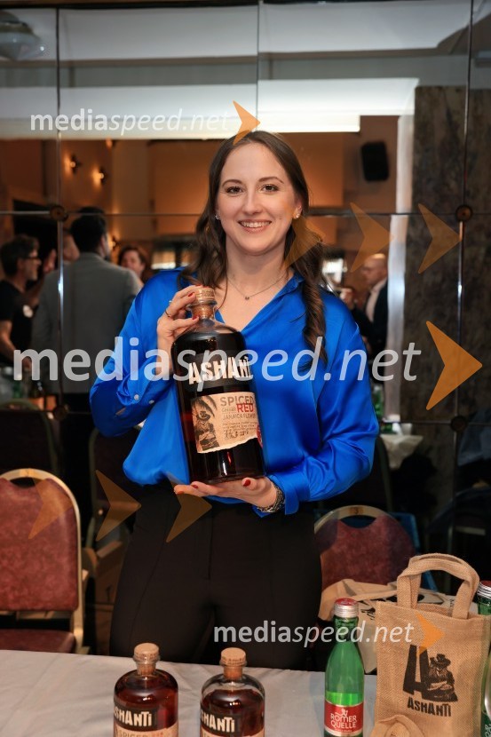 GAULT&MILLAU podelil nagrade za leto 2025