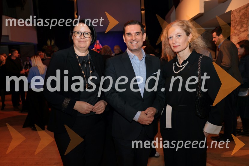  Dubravka Kalin, generalna direktorica, Direktorat za turizem na Ministrstvu za gospodarstvo, turizem in šport;  Matej Valenčič, ustanovitelj in direktor, Luxury Slovenia;  Hermina Kovačič, strokovnjakinja za komuniciranjeGAULT&MILLAU podelil nagrade za leto 2025