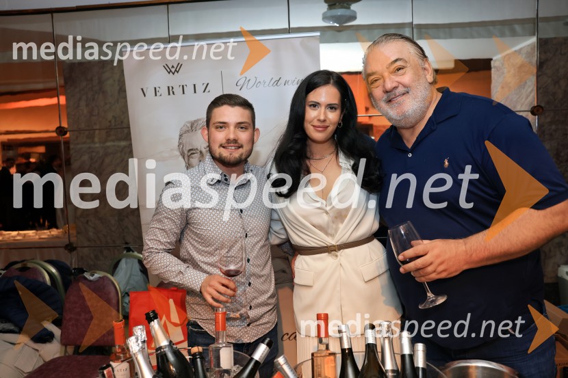  ... ;  ... ;  Slobodan Boba ŽivojinovićGAULT&MILLAU podelil nagrade za leto 2025