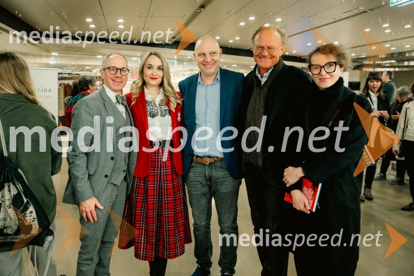  ... ;  Maja Čander, kreativna direktorica in prokuristka, Kreativna baza;  Mitja Čander, direktor, Beletrina;  Janez  Škrabec, direktor Riko d.o.o.;  Polona Lovšin, vodja komunikacij, Riko d.o.o.Fabula v teoriji s Francisom Fukuyamo, Cankarjev dom