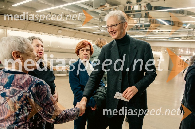 Fabula v teoriji s Francisom Fukuyamo, Cankarjev dom