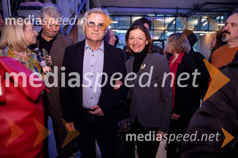  Aleksander  Zalaznik, generalni direktor Danfoss Trata, nekdanji predsednik Združenja Manager; dr. Maja Zalaznik, nekdanja ministrica za izobraževanje, znanost in športOdprtje Športnega centra Ilirija