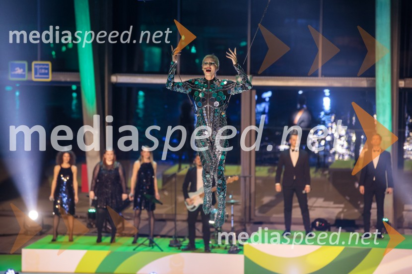  RAIVEN, pevkaOdprtje Športnega centra Ilirija