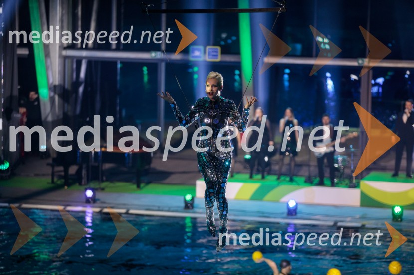  RAIVEN, pevkaOdprtje Športnega centra Ilirija