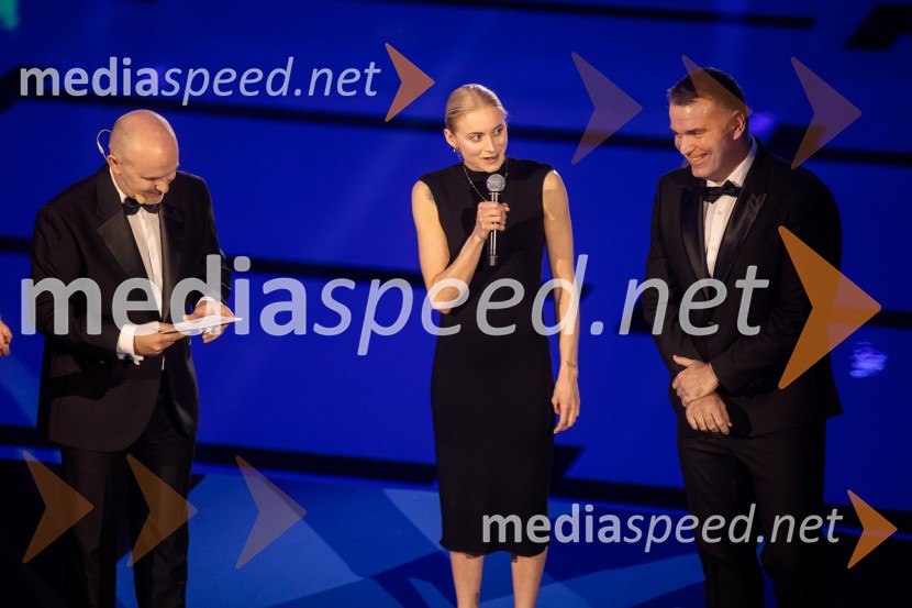  Anže Bašelj, voditelj;  Neža Klančar, plavalka;  Peter Mankoč, slovenski plavalecOdprtje Športnega centra Ilirija