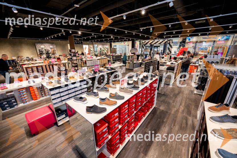 Otvoritev trgovine Humanic na novi lokaciji