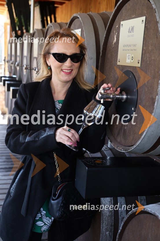  Tamara Fortuna, blogerkaOdprtje sezone Fontane vin Vodole 2025