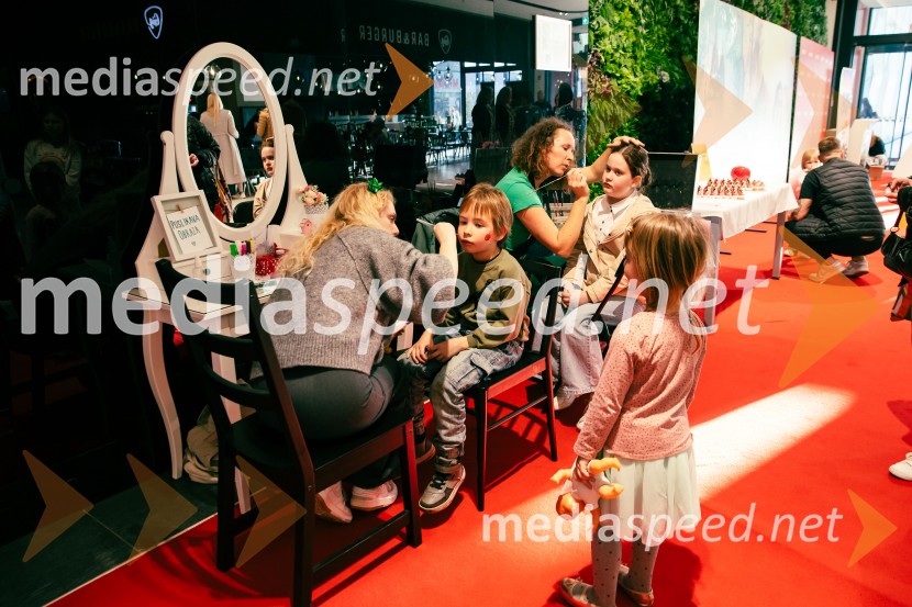 Sneguljčica, premiera Disneyjeve klasike v Cineplexx Ljubljana