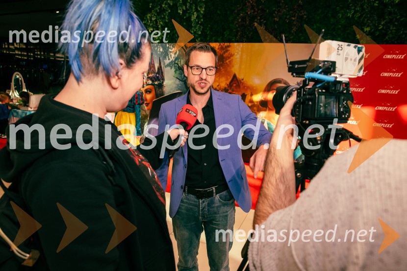  Srđan Milovanović, glasbenikSneguljčica, premiera Disneyjeve klasike v Cineplexx Ljubljana