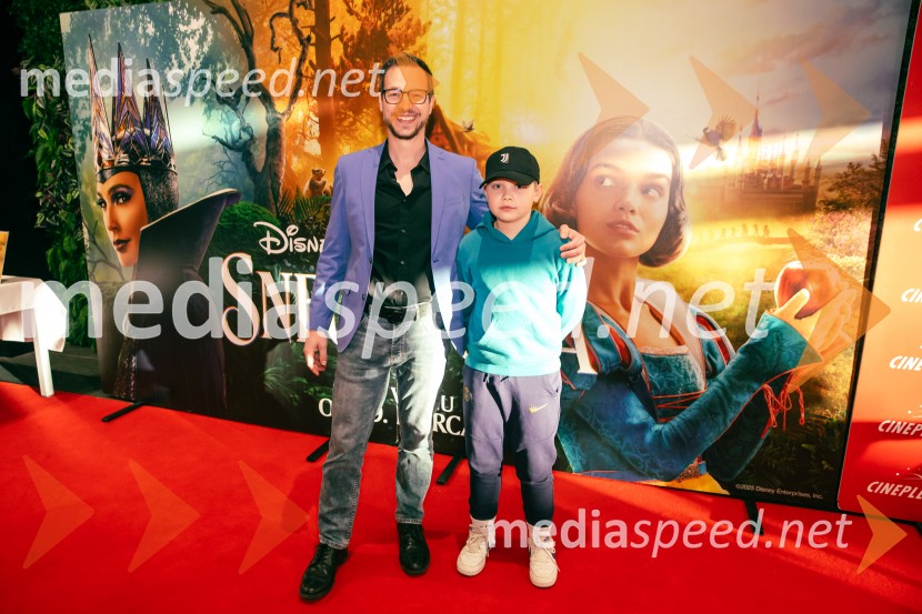  Srđan Milovanović, glasbenik;  ... Sneguljčica, premiera Disneyjeve klasike v Cineplexx Ljubljana