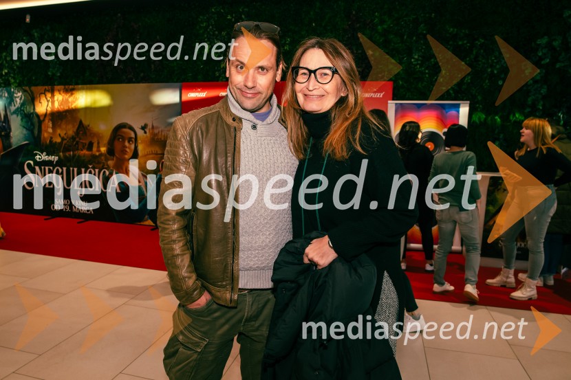  Rok Kunaver, igralec;  ... Sneguljčica, premiera Disneyjeve klasike v Cineplexx Ljubljana